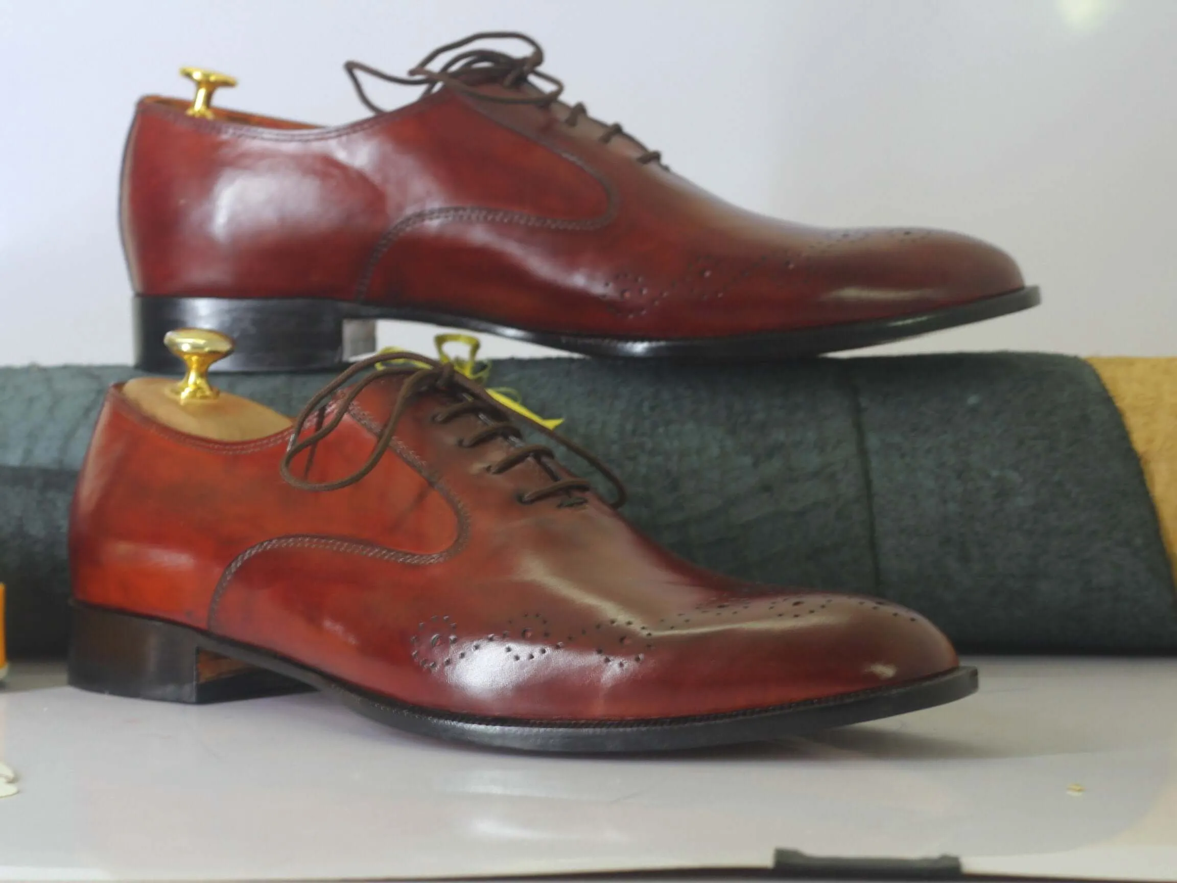 Bespoke Burgundy Brogue Toe Shoe for Men