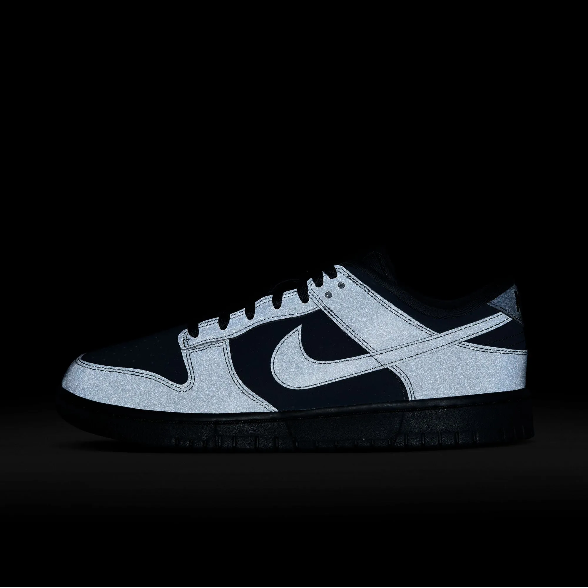 Dunk Low 'Cyber Reflective' W