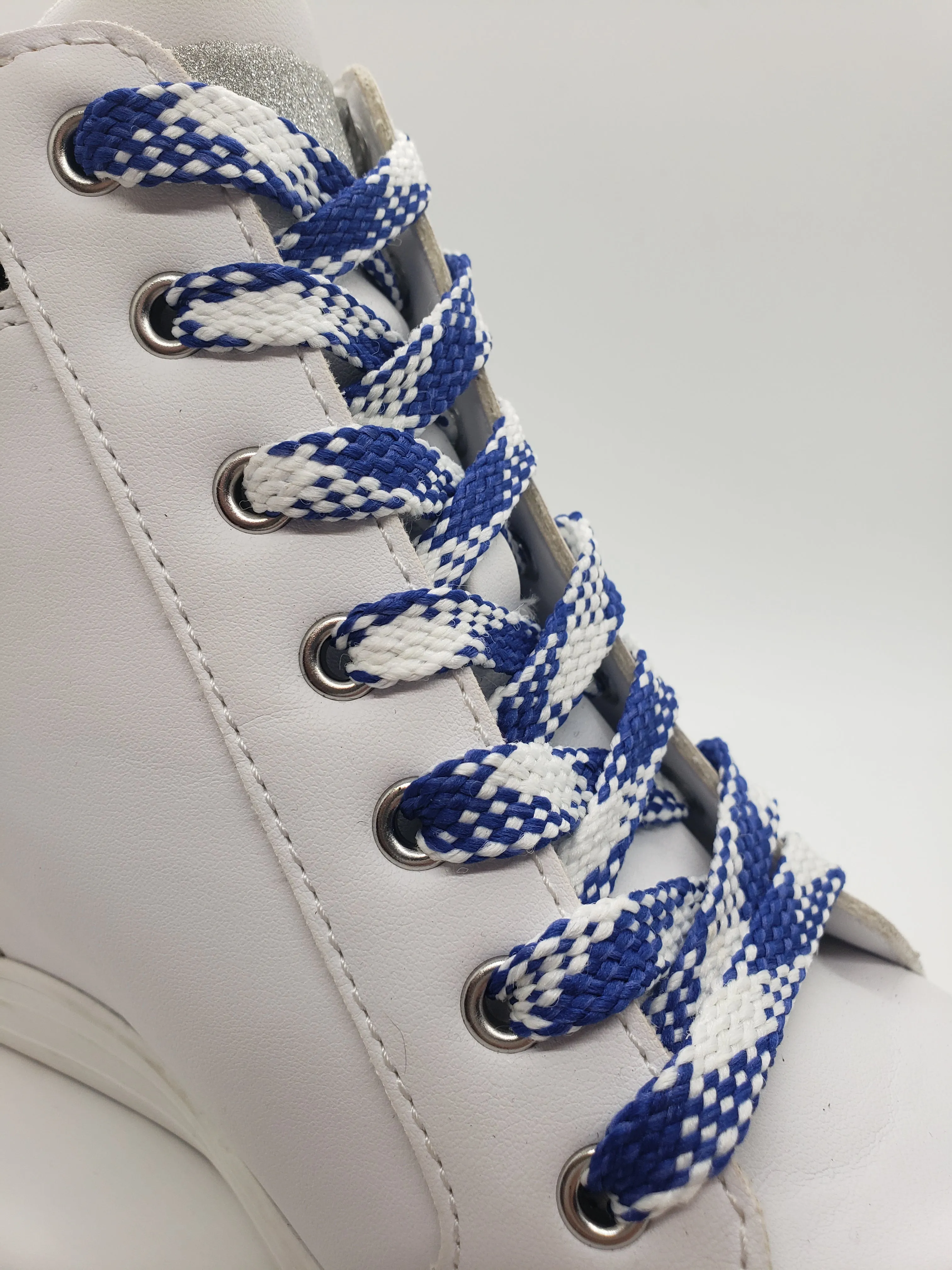 Flat Argyle Shoelaces - Royal Blue and White