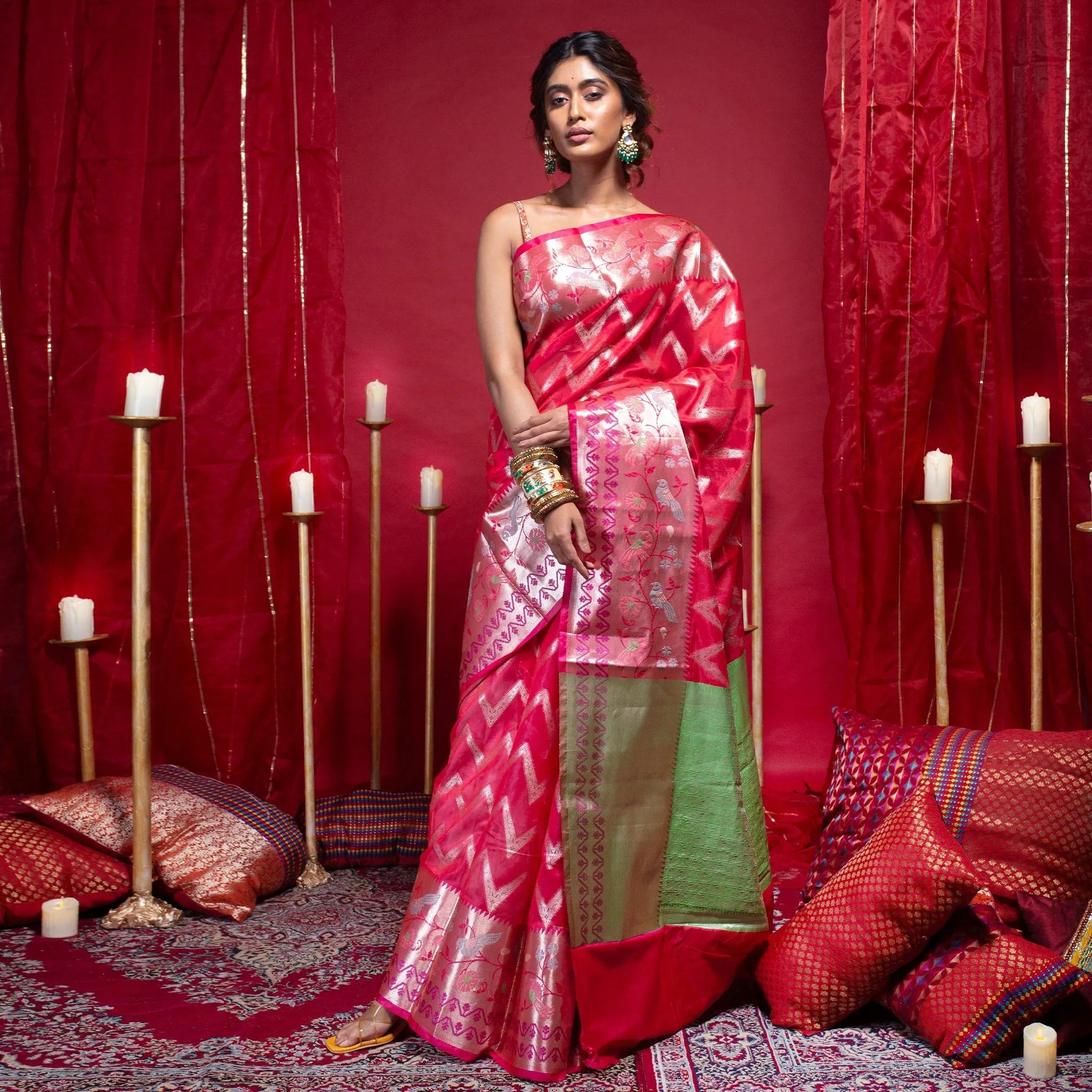 Women Banarasi Kora Organza Silk Saree In Rose Pink Color With Zigzag Motifs And Contrasting Pallu